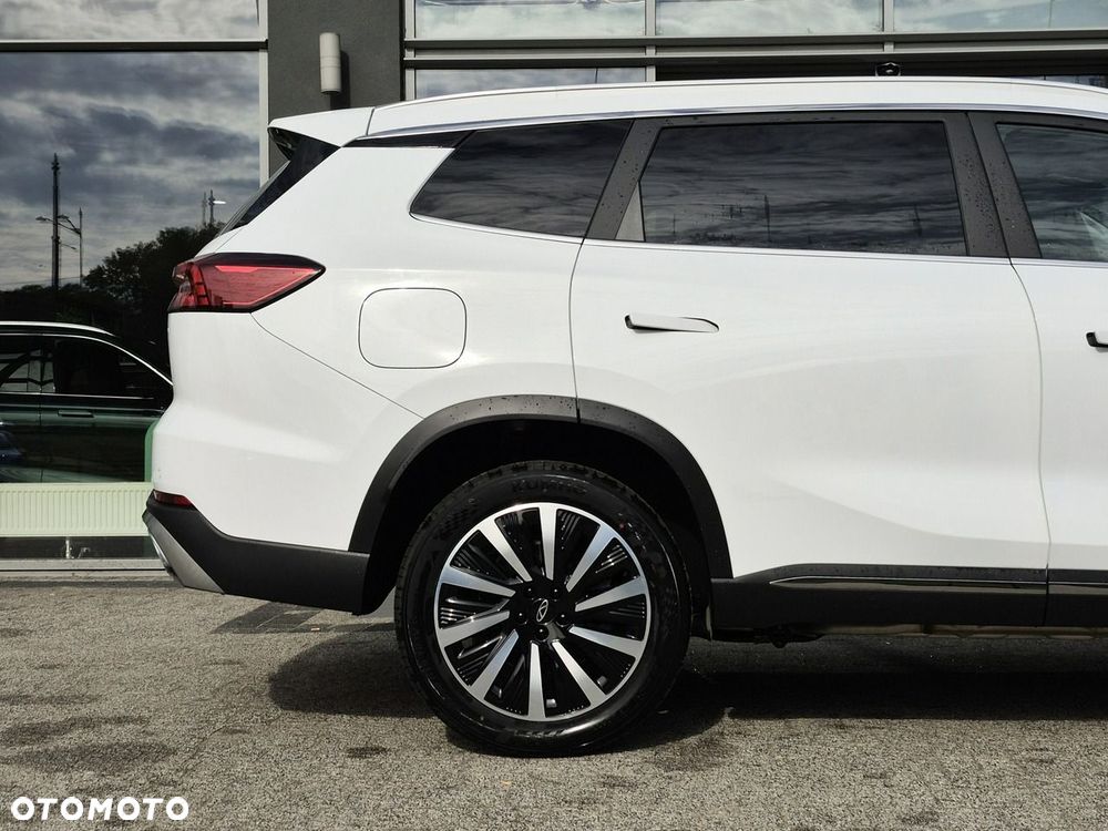 Chery Tiggo 8 1.5 T-GDI Super Hybrid Comfort DCT - 8