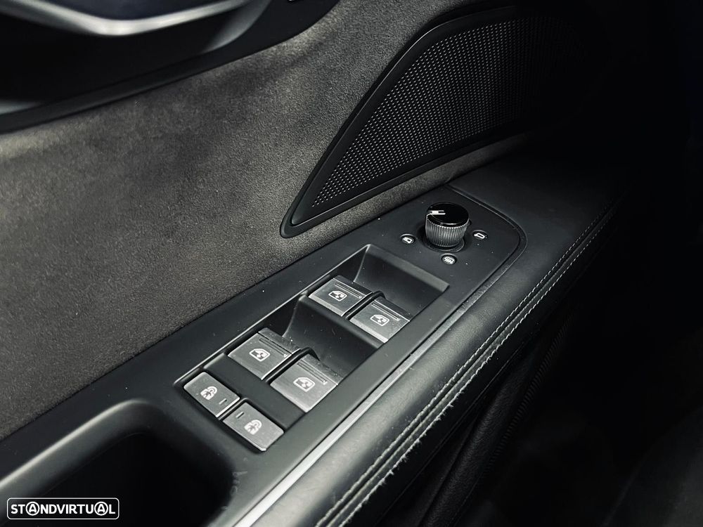 Audi A8 50 TDI quattro Tiptronic - 38