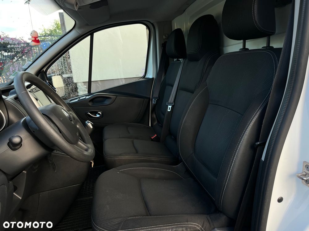 Renault Trafic ENERGY Combi Life - 11