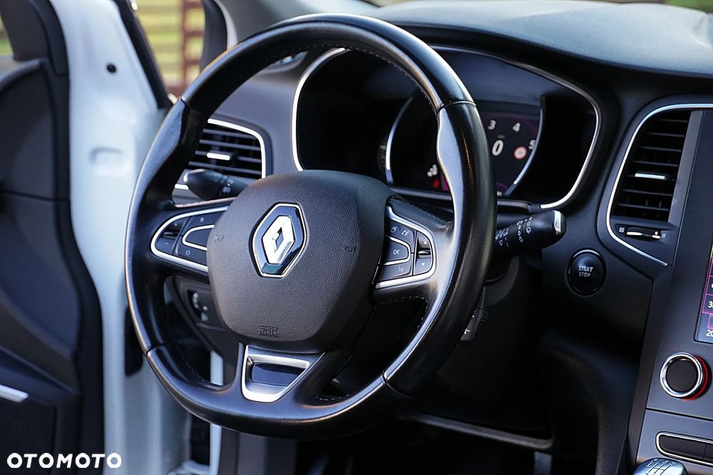 Renault Megane 1.3 TCe FAP Intens - 27