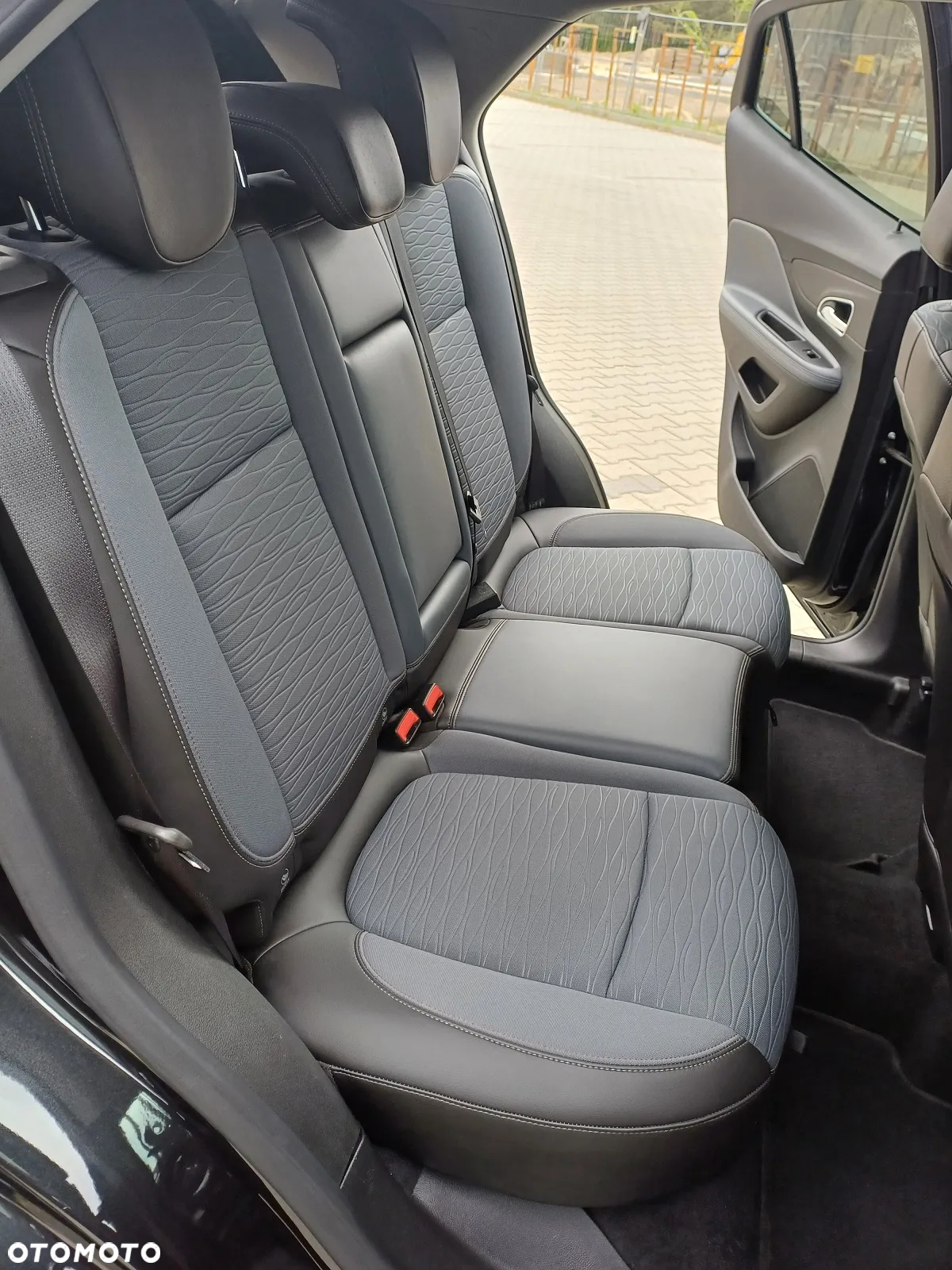 Opel Mokka 1.6 CDTI Cosmo S&S - 8