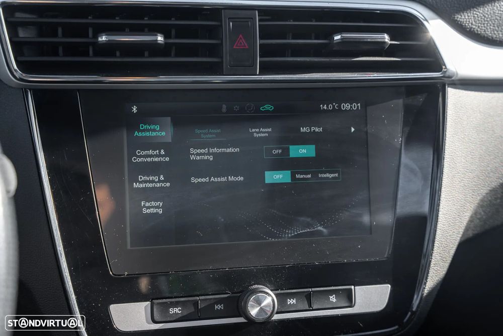 MG ZS EV 44.5 kWh Luxury - 11