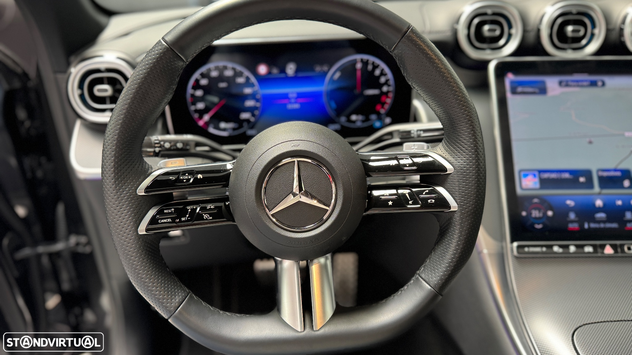 Mercedes-Benz GLC 300 de 4Matic - 17