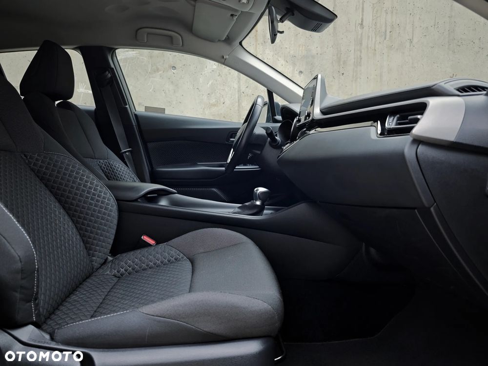 Toyota C-HR 1.8 Hybrid GPF Comfort - 22