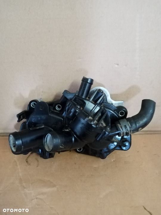 Pompa Wody Termostat Vw Polo UP Fox fabia 1.0 MPI 04c121121C - 1