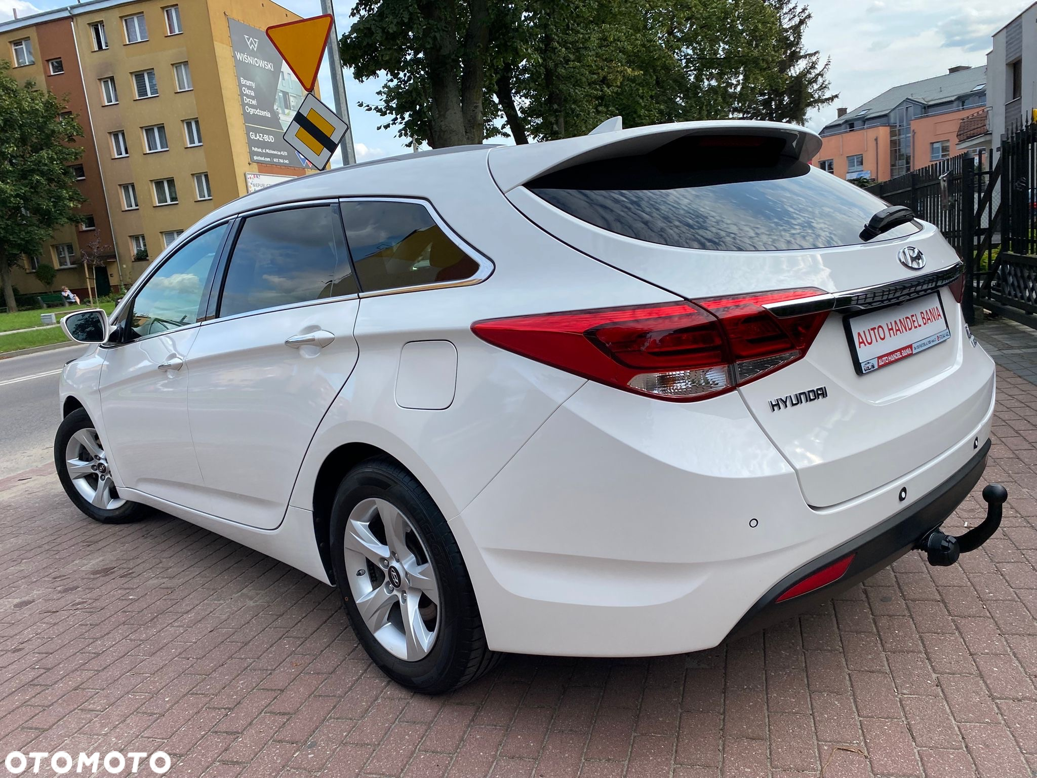 Hyundai i40 Kombi 1.7 CRDi Premium - 18