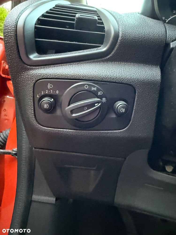 Ford EcoSport 1.0 EcoBoost TITANIUM - 17