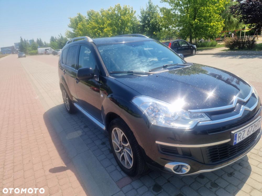 Citroën C-Crosser 2.2 HDi Exclusive DCS - 4