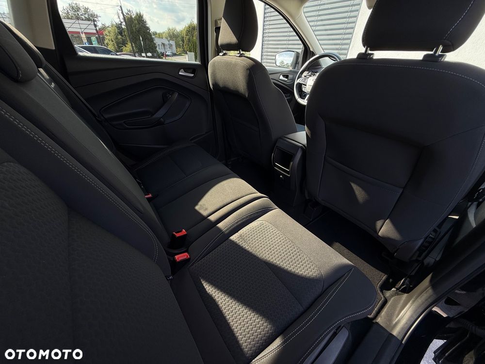 Ford Kuga 1.5 EcoBoost 2x4 Cool & Connect - 30