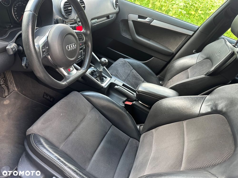 Audi A3 Sportback 2.0 TDI Ambiente - 13