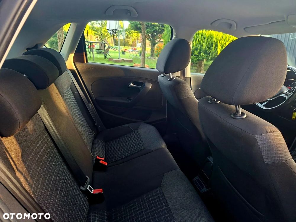 Volkswagen Polo - 7