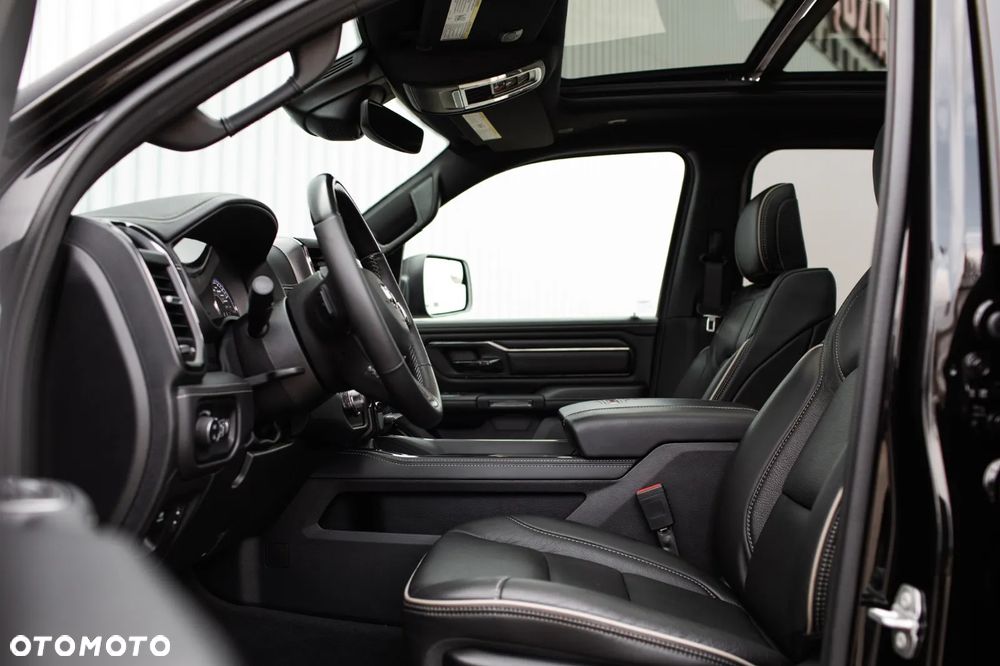 RAM 1500 Crew Cab Limited - 28