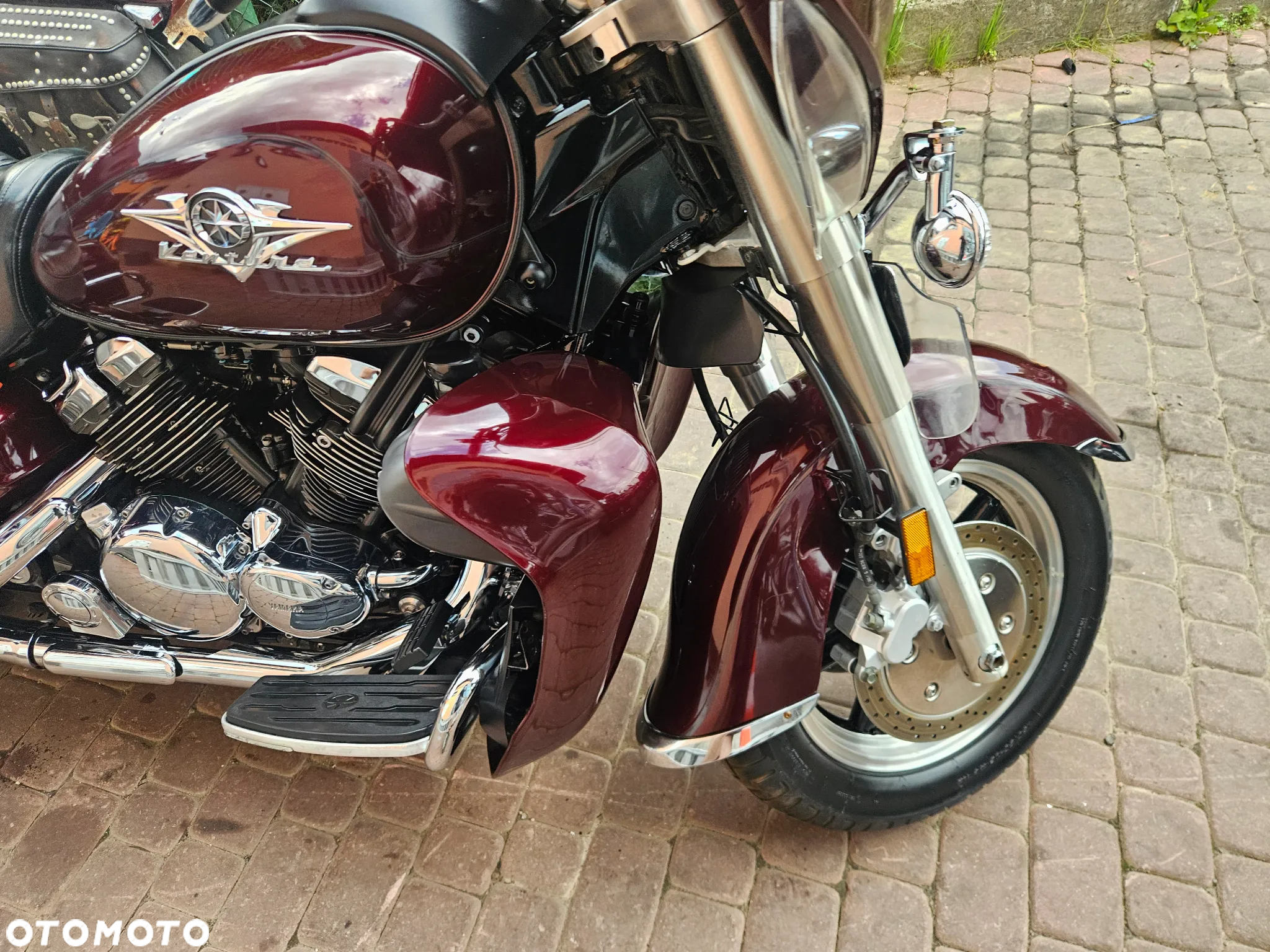 Yamaha Venture - 12
