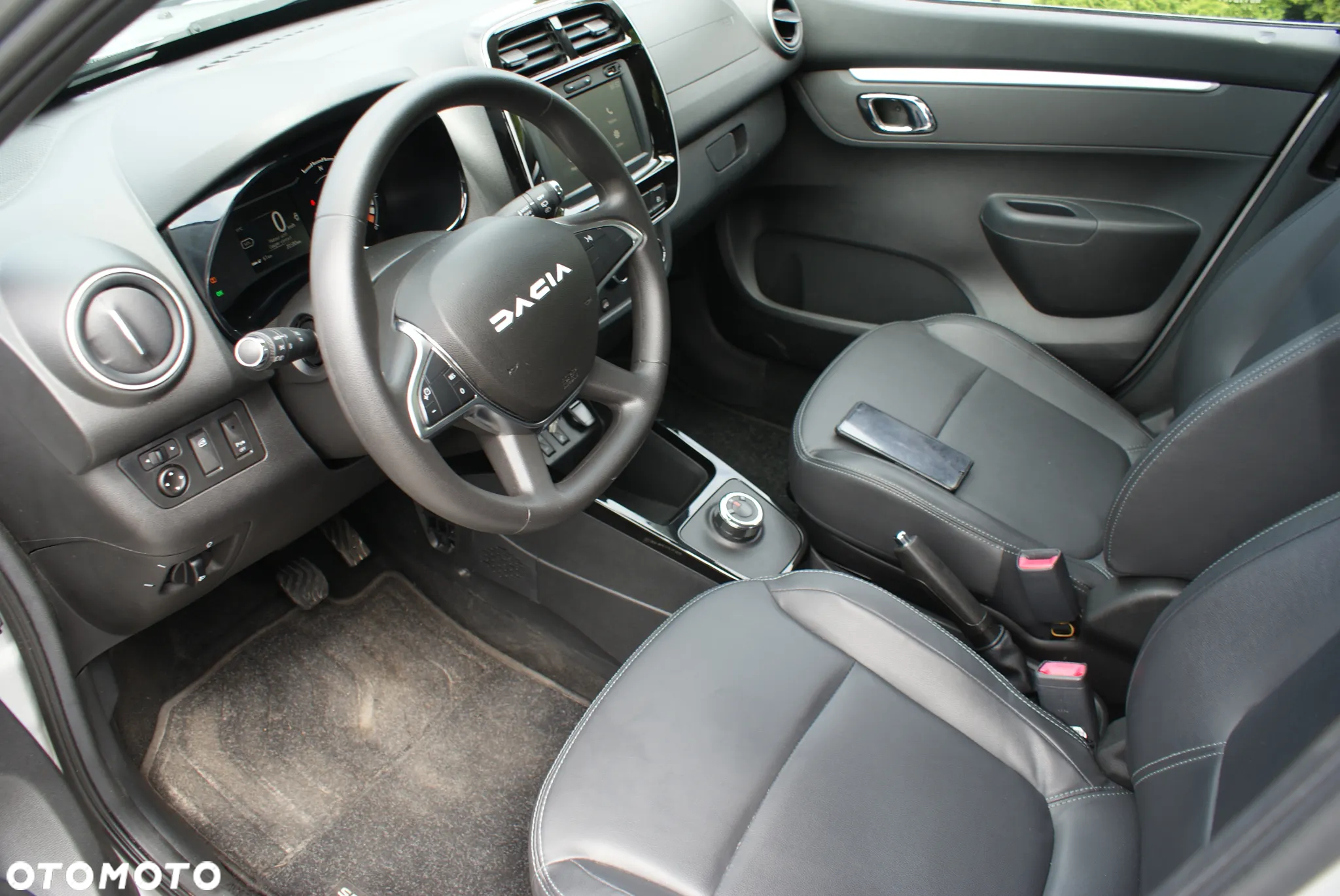 Dacia Spring - 4