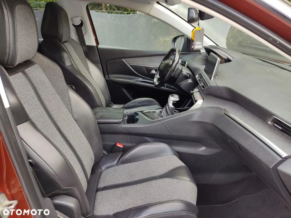 Peugeot 3008 - 8