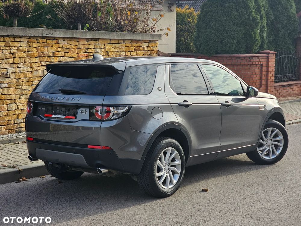 Land Rover Discovery Sport 2.0 D150 - 17