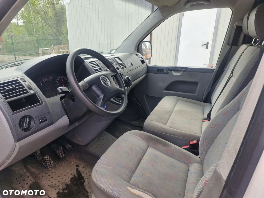 Volkswagen Transporter - 13