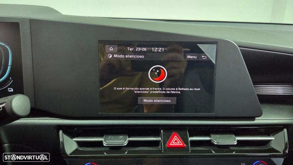 Kia Niro 1.6 GDI PHEV 2WD OPF Aut. Spirit - 32
