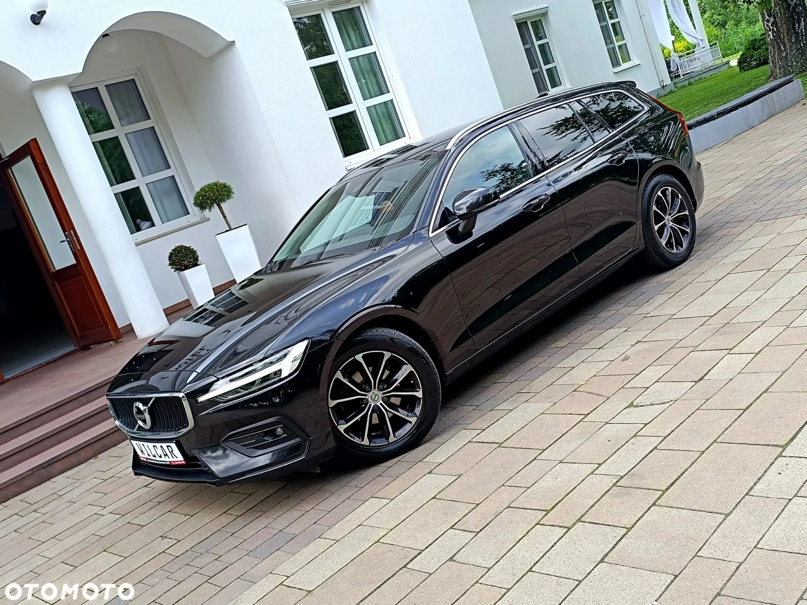 Volvo V60 D3 Momentum Pro - 9
