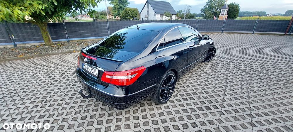 Mercedes-Benz Klasa E - 31