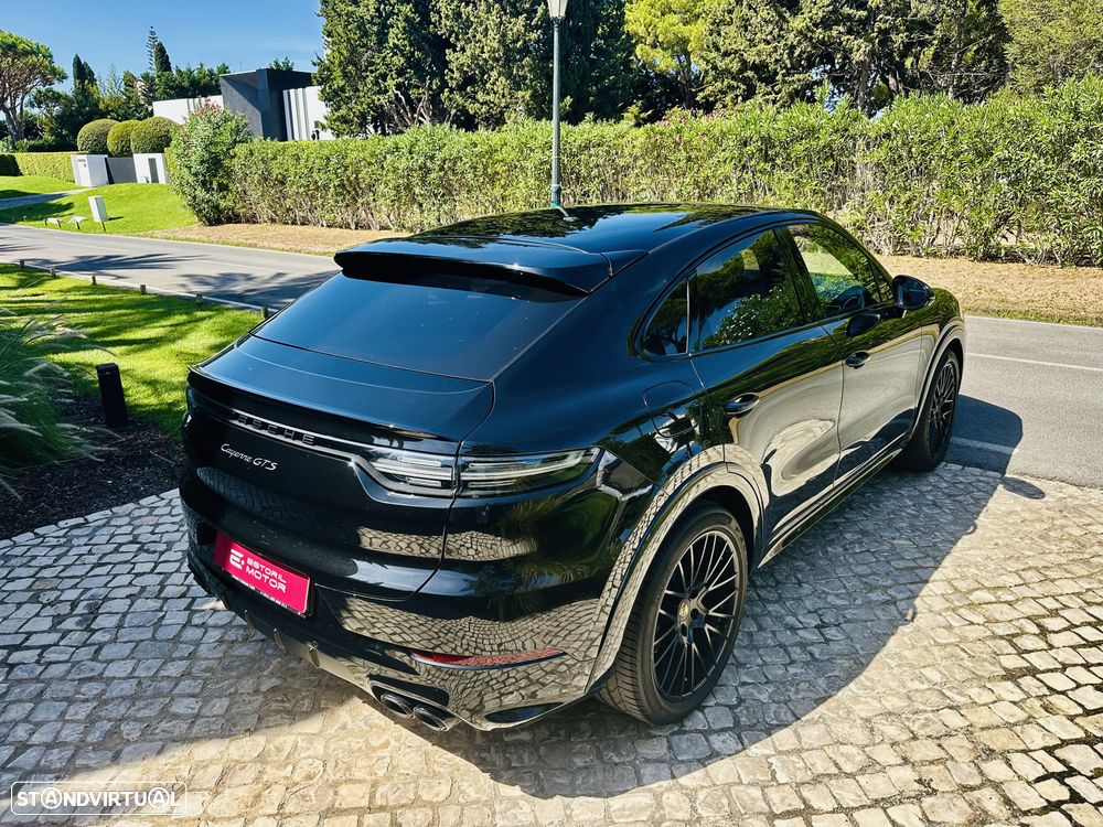 Porsche Cayenne GTS - 10