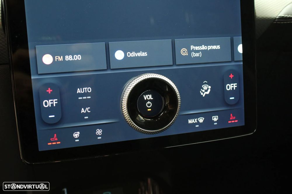 Ford Mustang Mach-E Alargada - 21