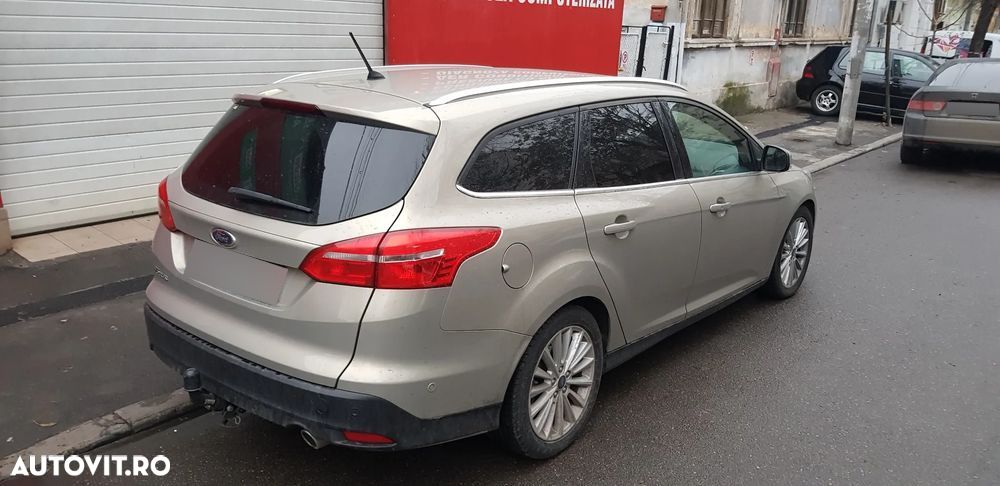 Ford Focus - 2
