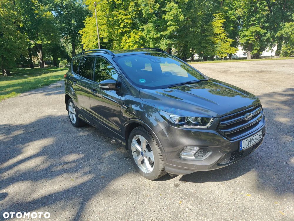 Ford Kuga 1.5 EcoBoost 2x4 ST-Line - 18