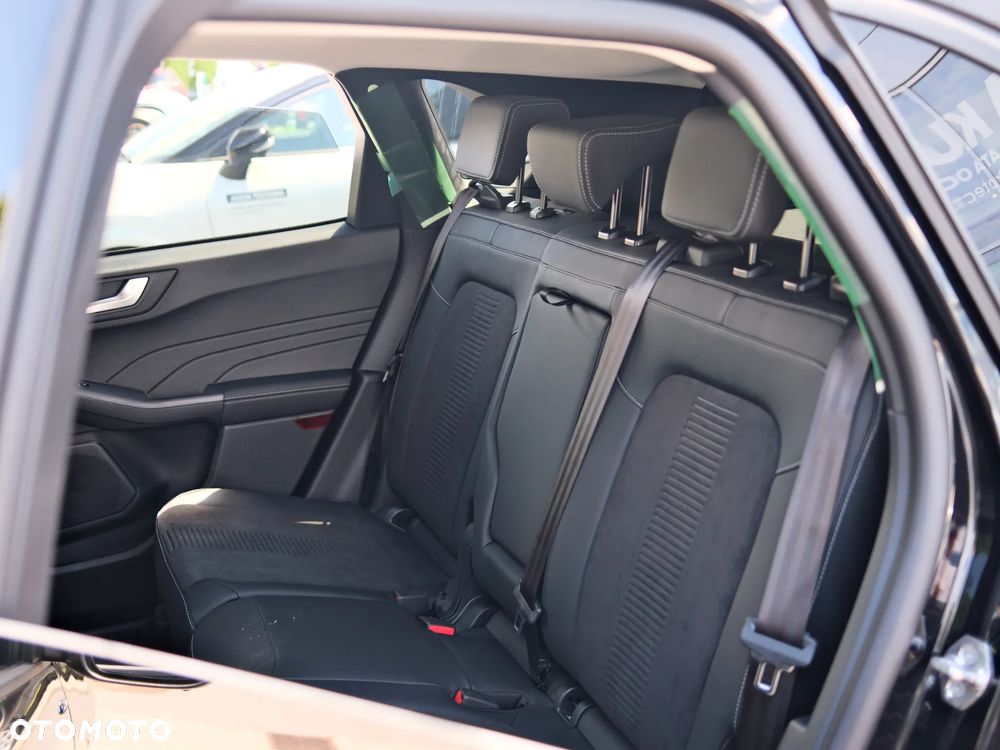 Ford Kuga - 18