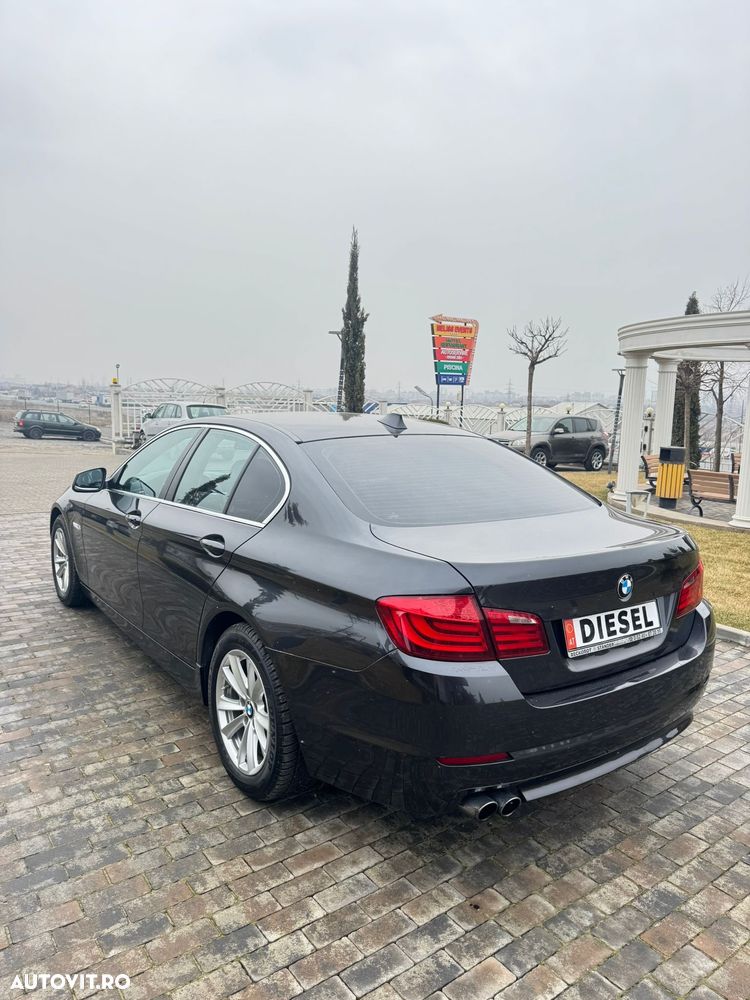 BMW Seria 5 520d Aut. - 4