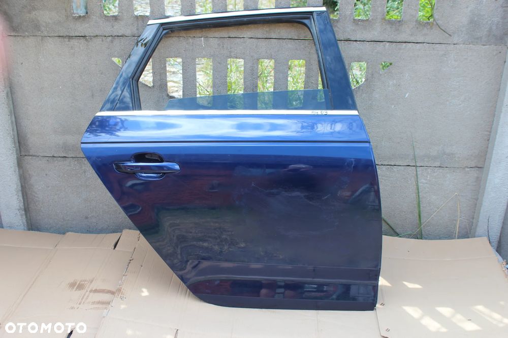 DRZWI TYLNE PRAWE AUDI A4 B9 AVANT 2017 - 1