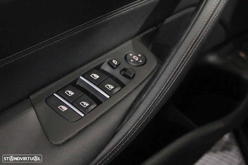 BMW 520 d Auto - 22