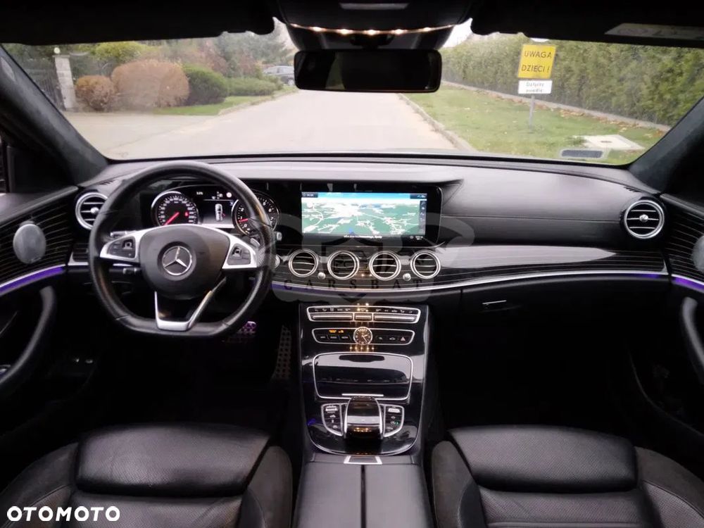 Mercedes-Benz Klasa E - 8