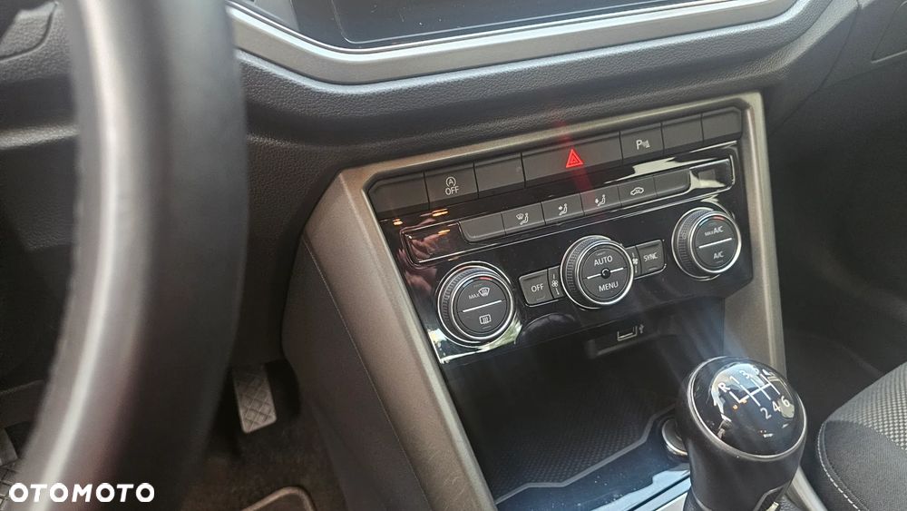 Volkswagen T-Roc 1.0 TSI Special Edition - 24