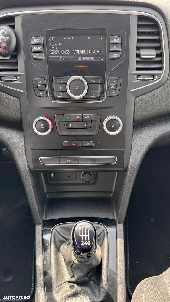 Renault Megane TCe 140 GPF Life - 13
