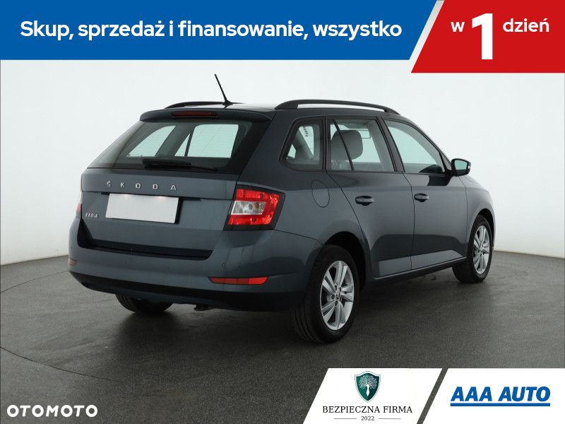 Skoda Fabia - 6
