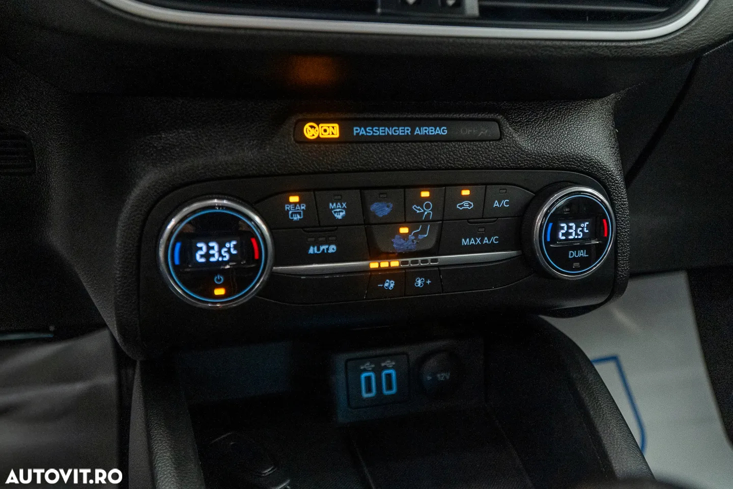 Ford Focus 1.0 EcoBoost Trend Edition - 12