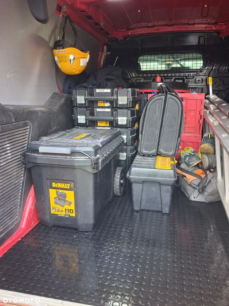 Ford Transit Connect - 6