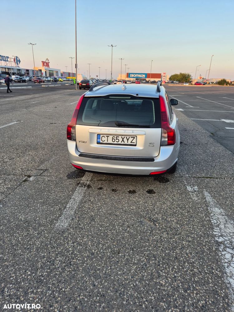 Volvo V50 1.6D DPF DRIVe - 4