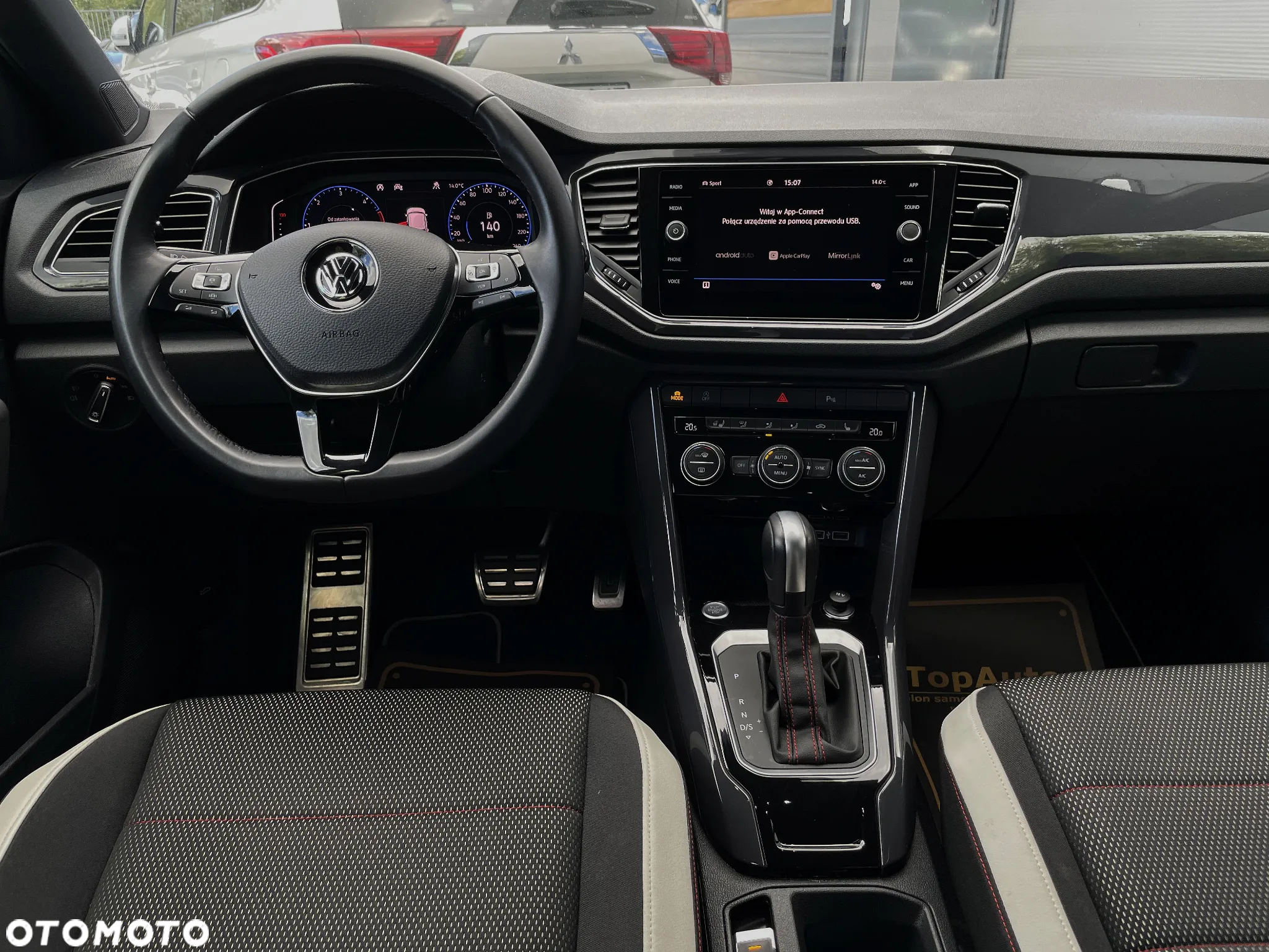 Volkswagen T-Roc 2.0 TDI SCR DSG Style - 32