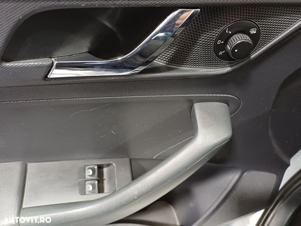 Skoda RAPID 1.2 TSI Ambition - 9