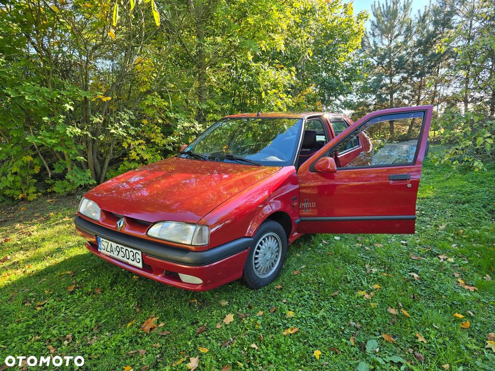 Renault 19 - 28