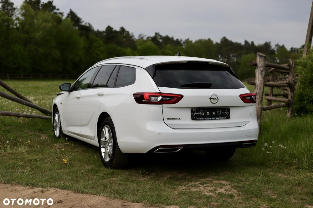 Opel Insignia 2.0 CDTI Business Elegance S&S - 3