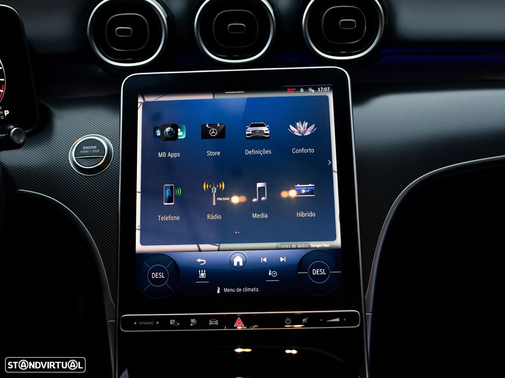 Mercedes-Benz C 300 e - 39