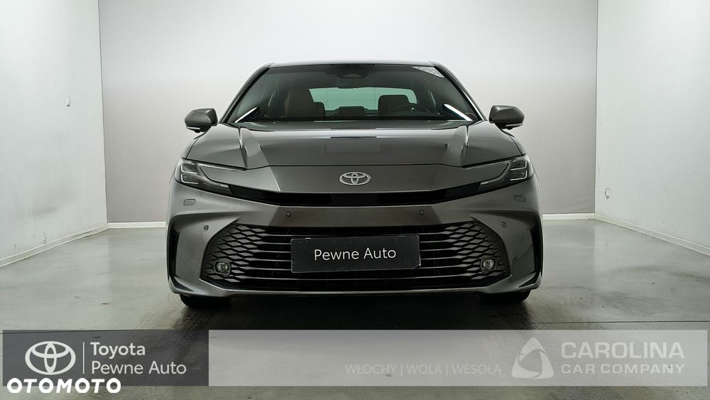 Toyota Camry 2025