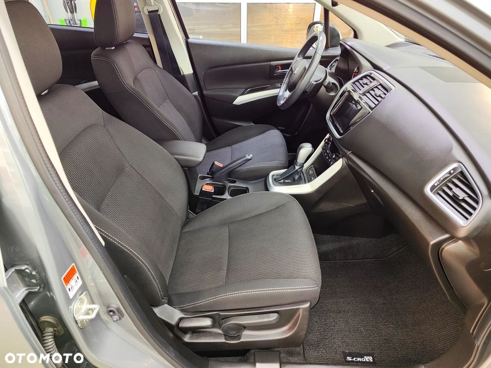 Suzuki SX4 S-Cross 1.4 SHVS Premium - 9