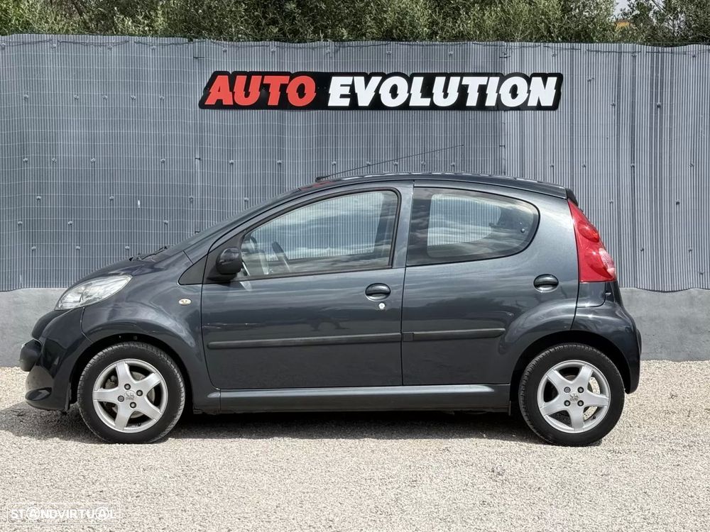 Peugeot 107 1.4 HDi Trendy - 3