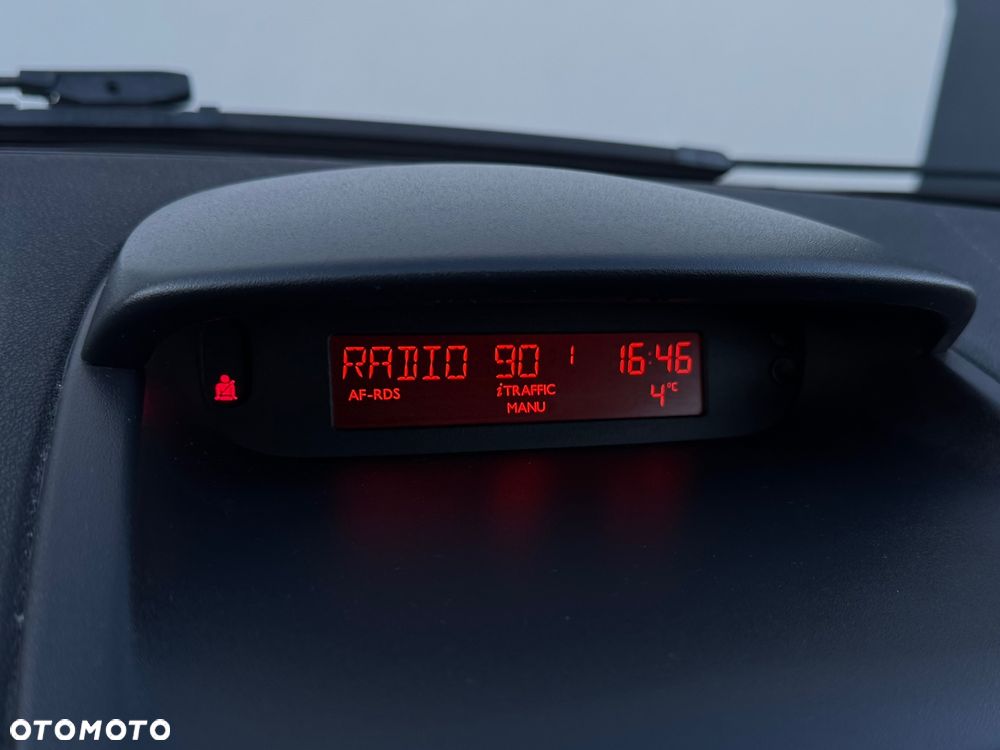 Renault Clio 1.2 TCE Expression - 23