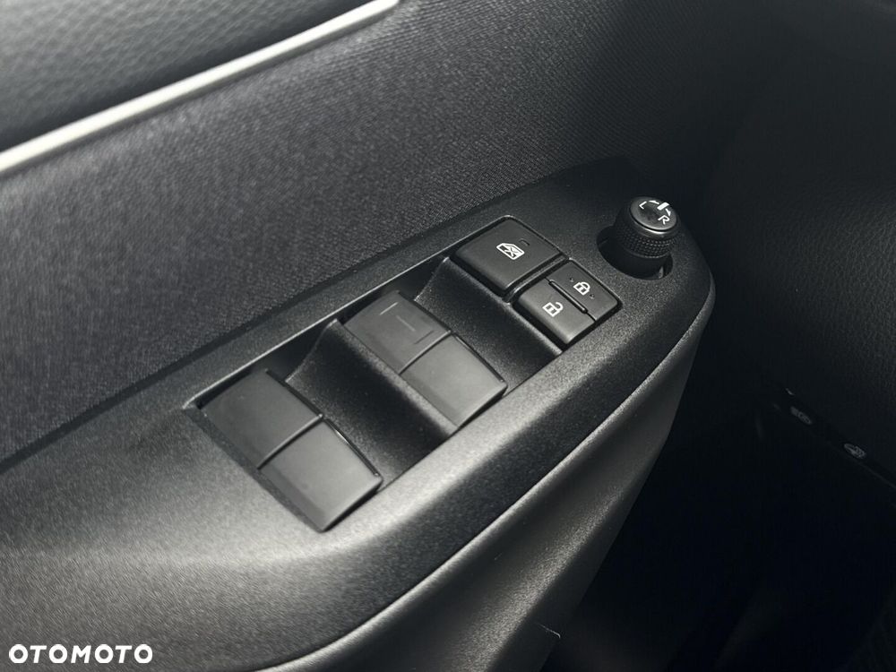 Toyota Yaris Hybrid 1.5 Style - 30