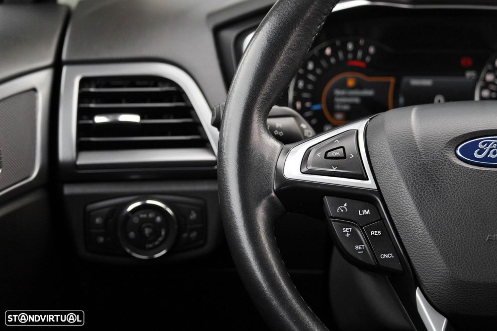 Ford Mondeo 1.5 TDCi Titanium ECOnetic - 28